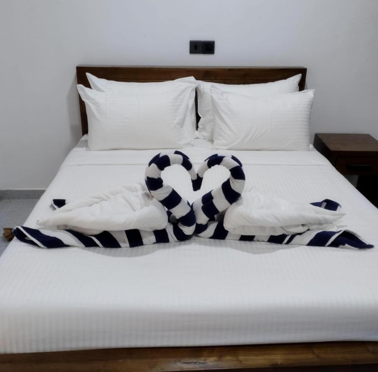 Harumalgoda Hotel Sunny Cloud מראה חיצוני תמונה